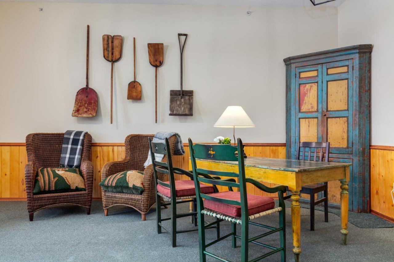 Courthouse Inn Revelstoke Ngoại thất bức ảnh