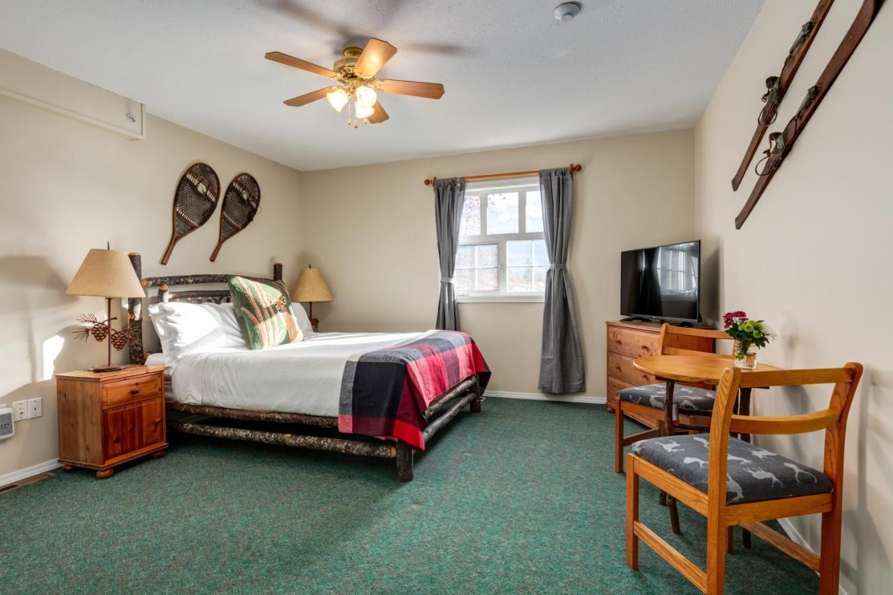 Courthouse Inn Revelstoke Ngoại thất bức ảnh